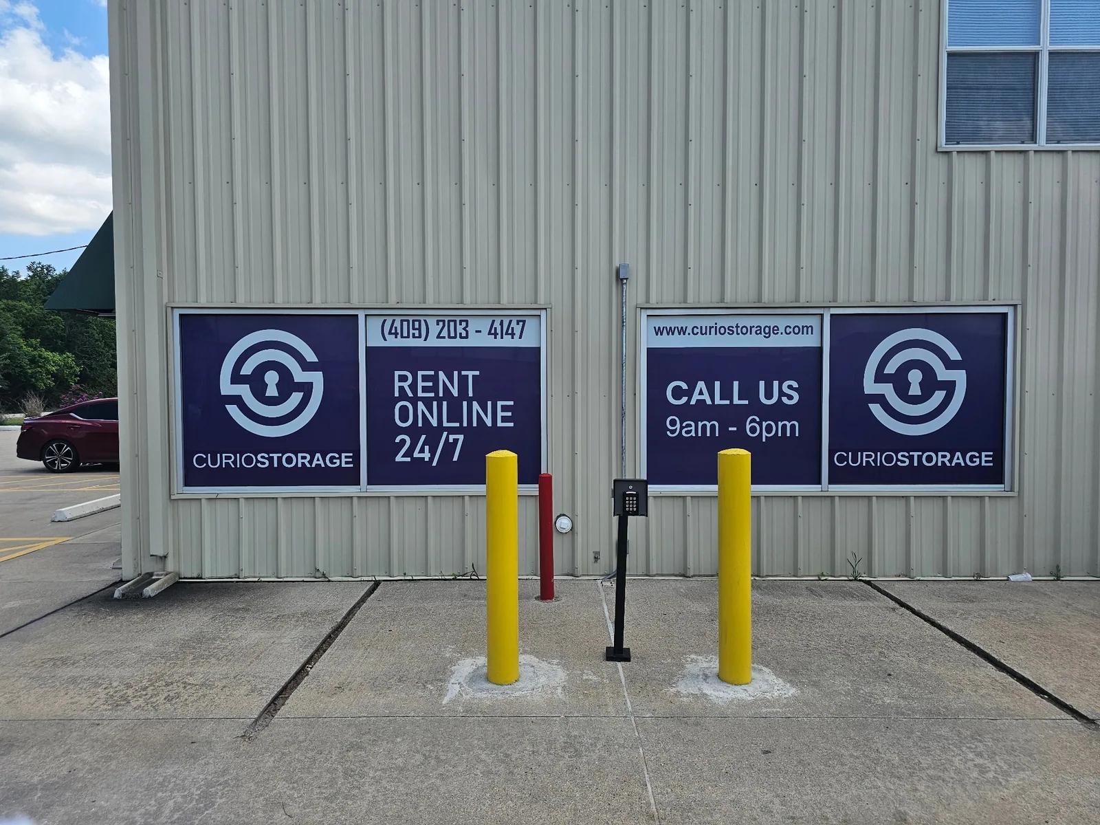 Curio Storage — Window Graphics